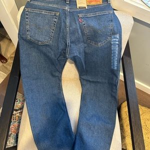 Brand new with tags- Levi 505 regular jeans. 32 x 30.
